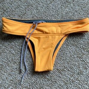 Jolyn Softy 2 bottom, size medium